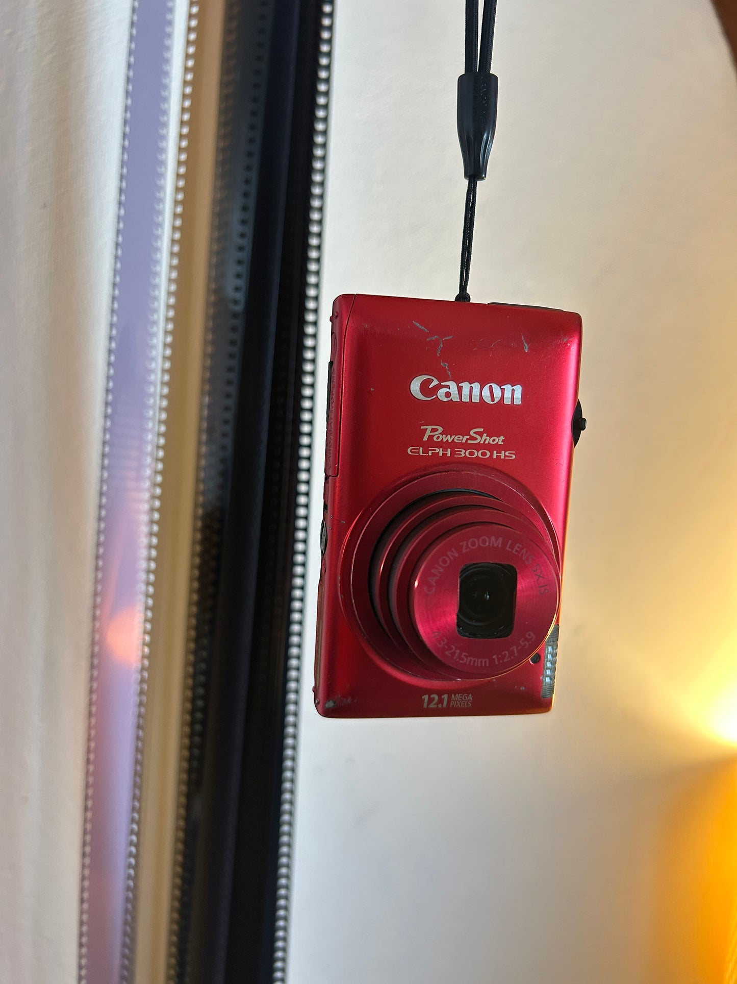 Canon PowerShot ELPH 300HS
